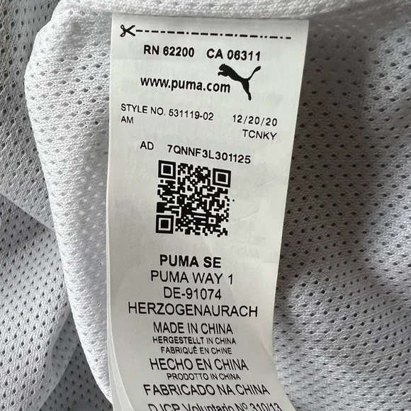 PUMA Men's BMW Motorsport Woven Hooded Jacket White - Picture 11 of 12